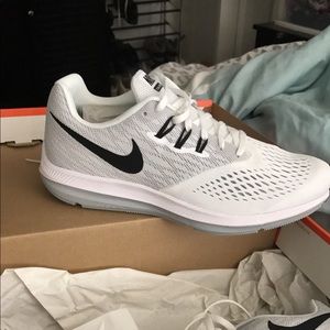 Men's size 10 brand new never been worn